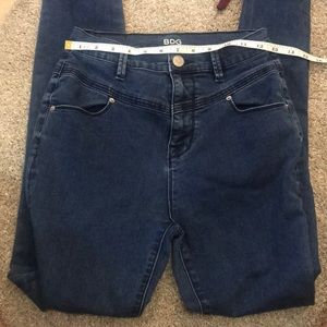 Hi Rise Skinny Jean